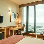 호텔 Vip 이그제큐티브 아트 4*