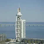 Hotel Vip Executive Arts 4*