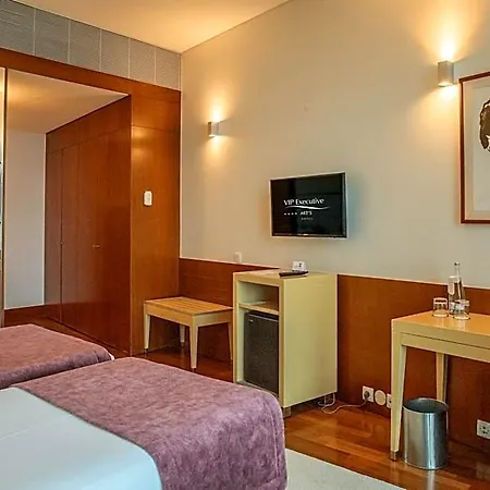 Vip Executive Arts Hotel